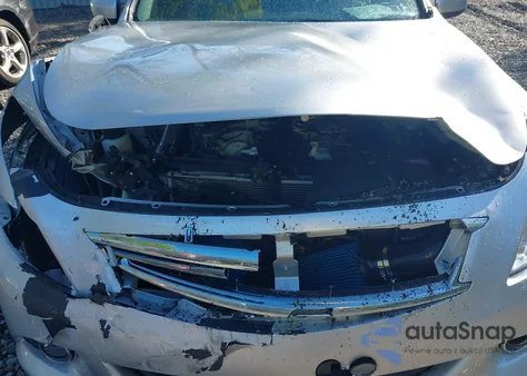 2015 Infiniti Q40 z USA, uszkodzony, nr VIN JN1CV6AR9FM522984